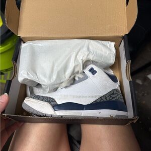 Jordan Kids Sneakers in White and Navy